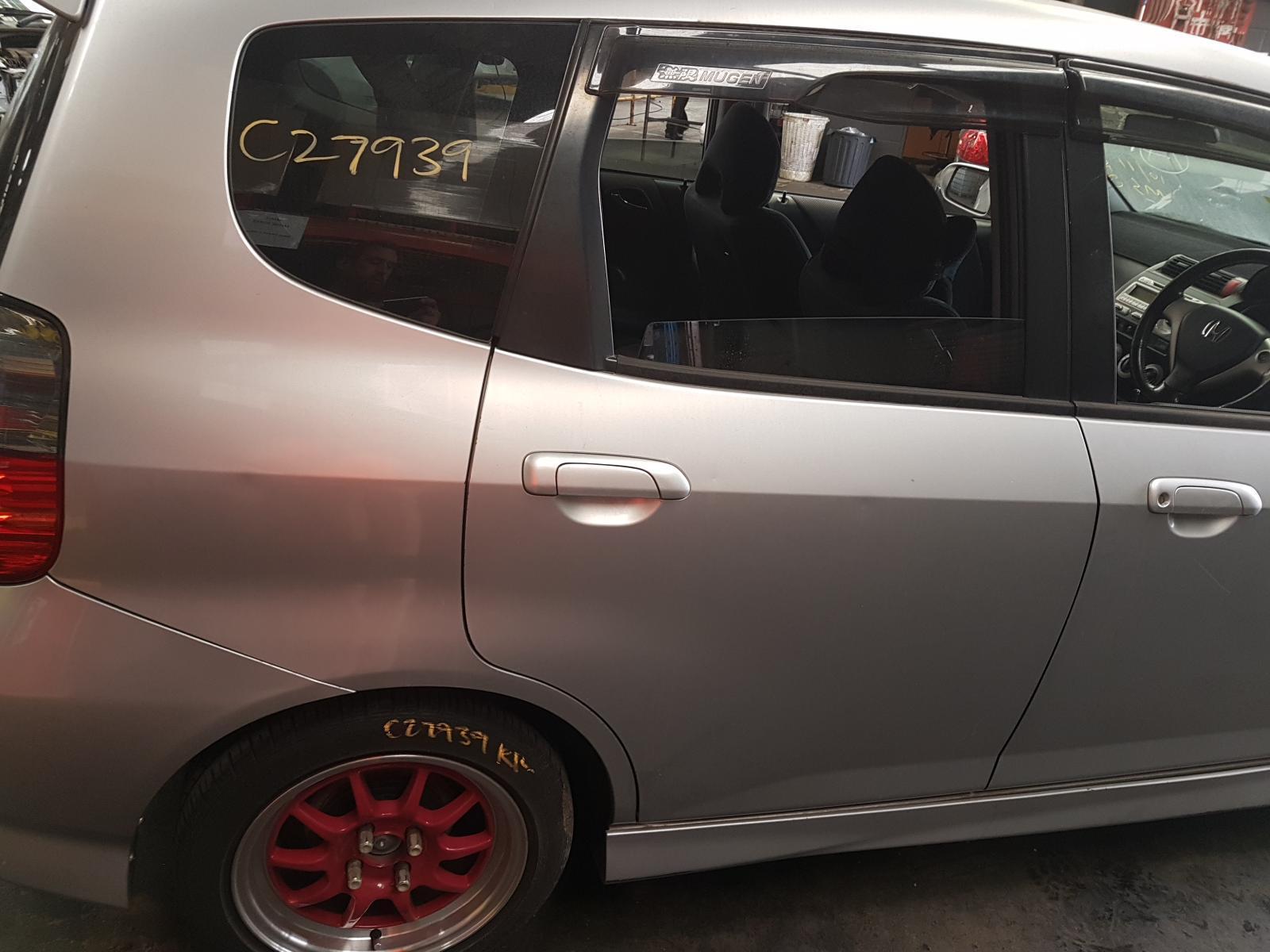 View Auto part Right Rear Door Window Honda Jazz 2006