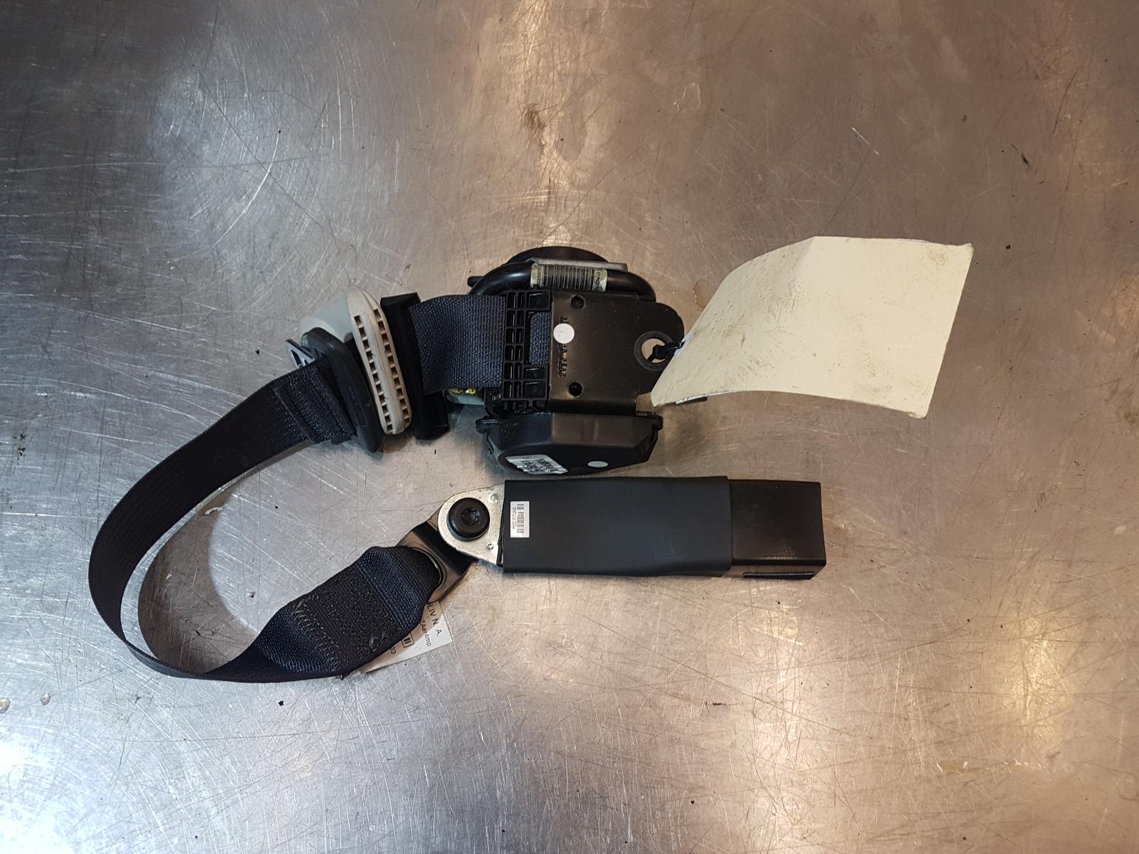 View Auto part Seatbelt/Stalk Jeep Compass 2012