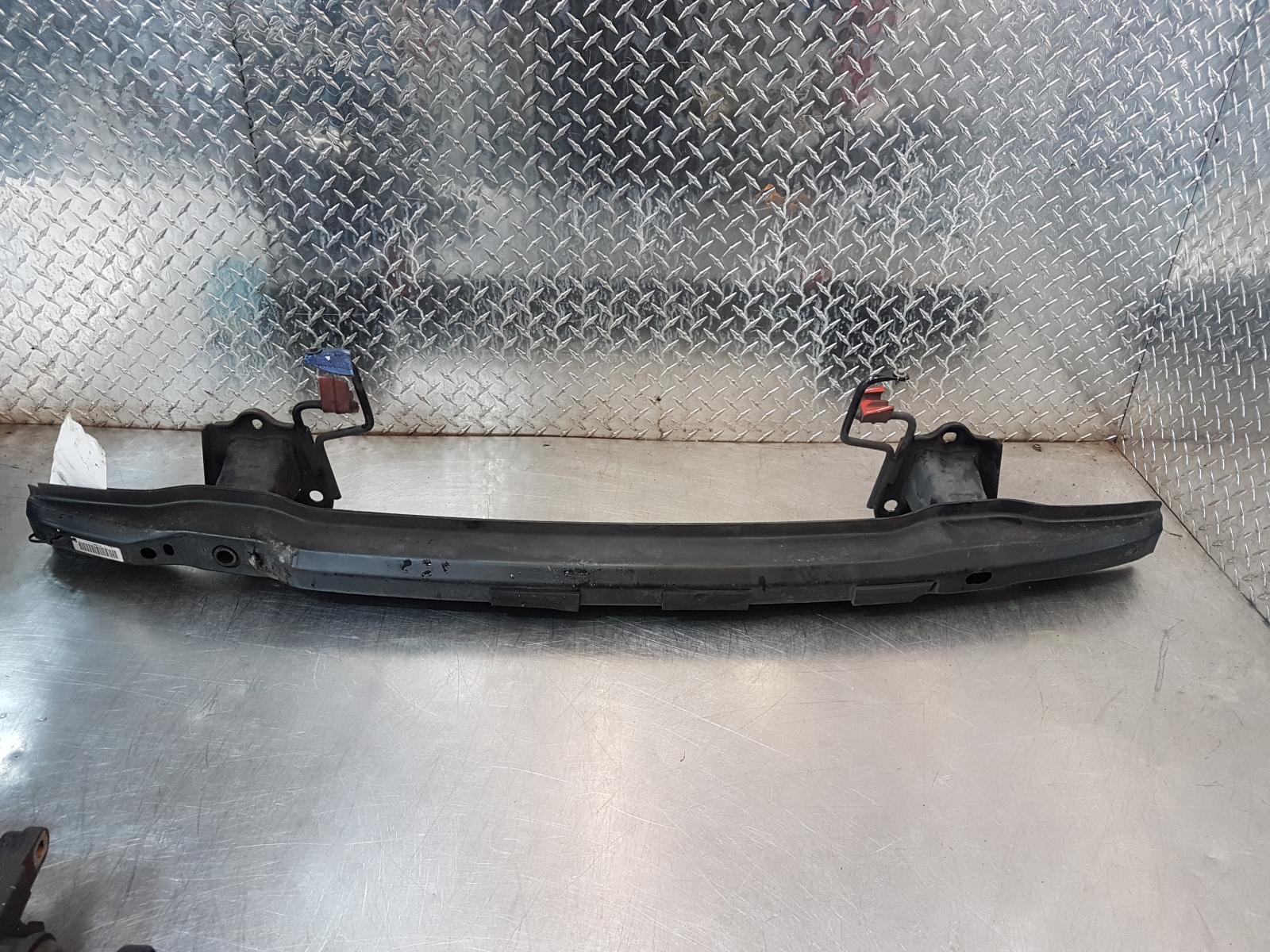 View Auto part R/Bar Bracket/Reinfo Bmw 3 Series 2007