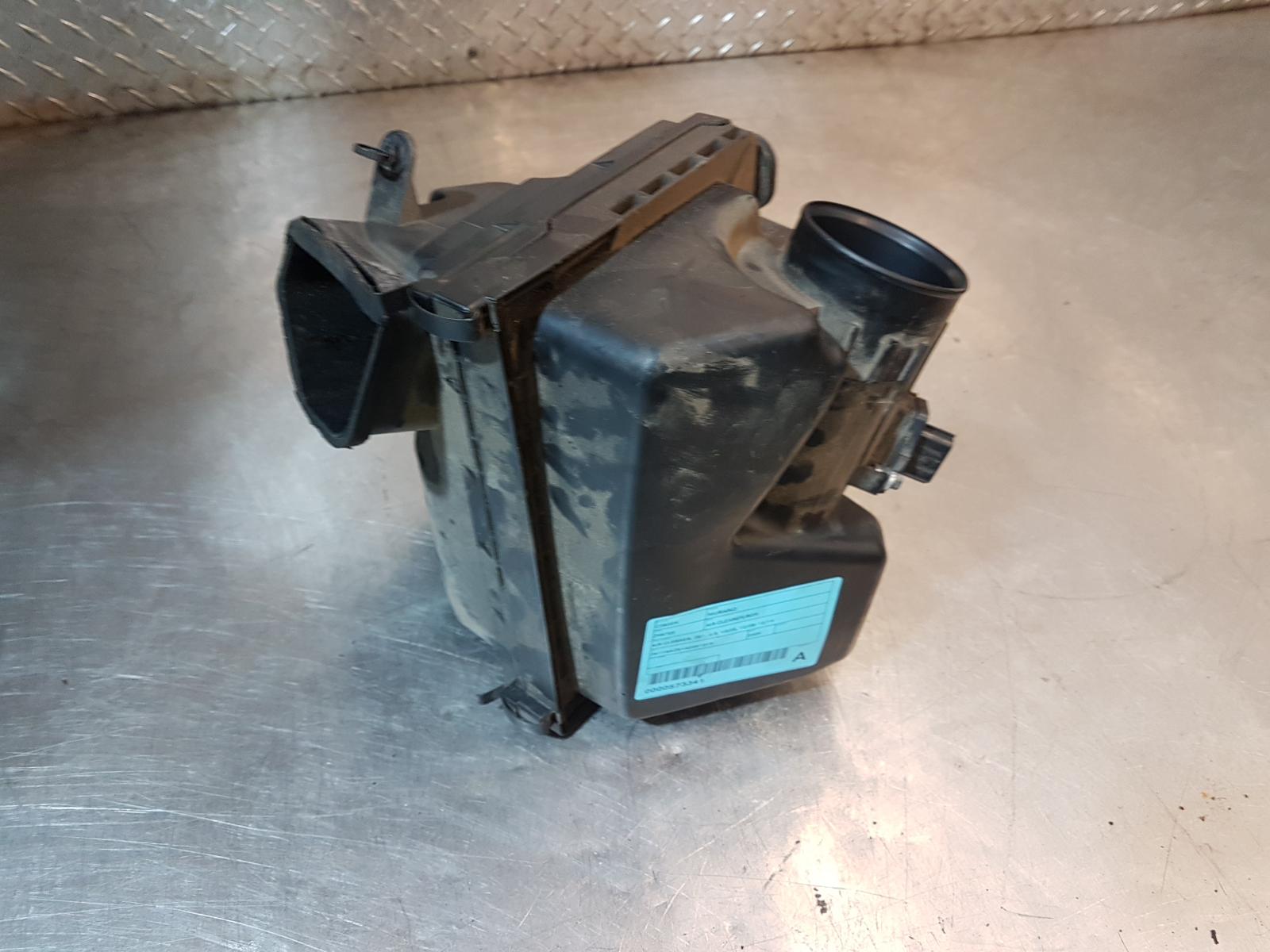 View Auto part Air Cleaner/Box Nissan Murano 2009