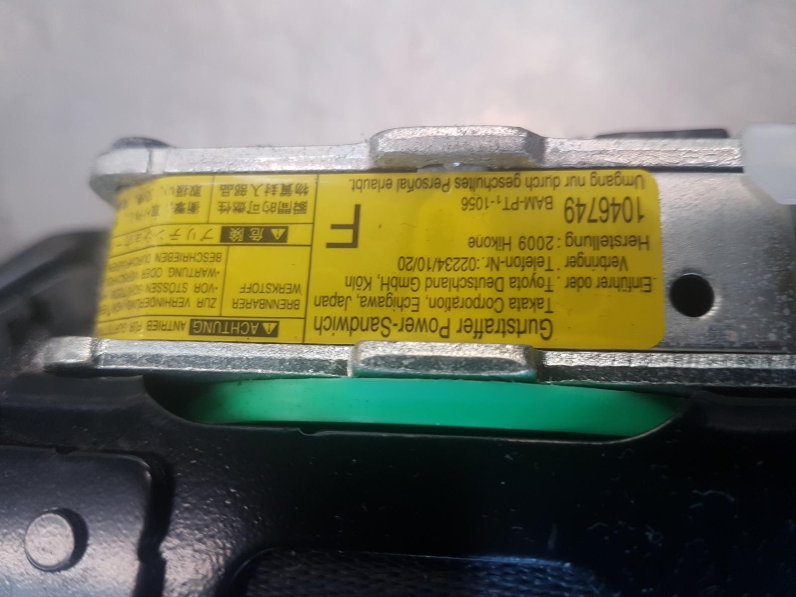 View Auto part Seatbelt/Stalk Toyota Corolla 2009