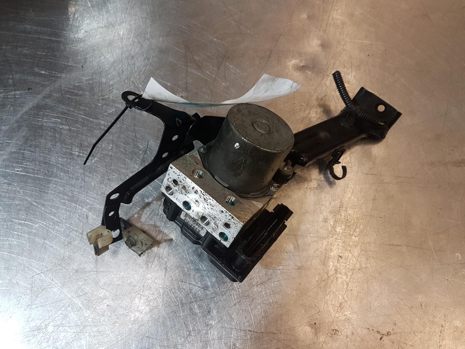 View Auto part Abs Pump/Modulator Subaru Forester 2009