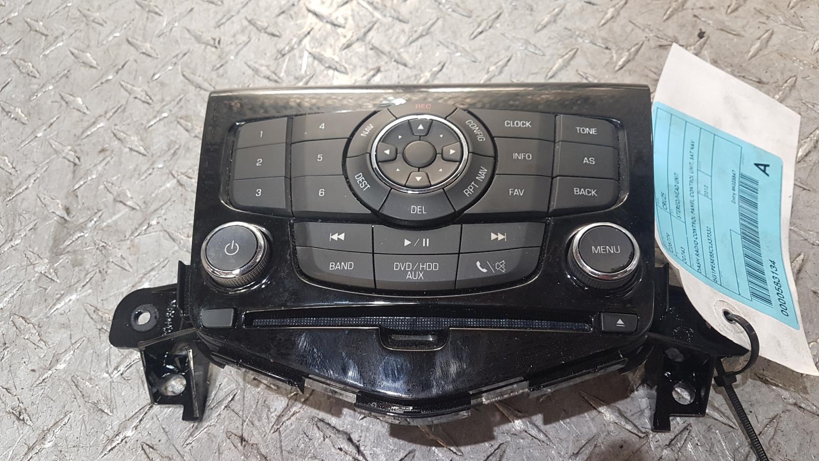 View Auto part Radio/Cd/Dvd/Sat/Tv Holden Cruze 2012