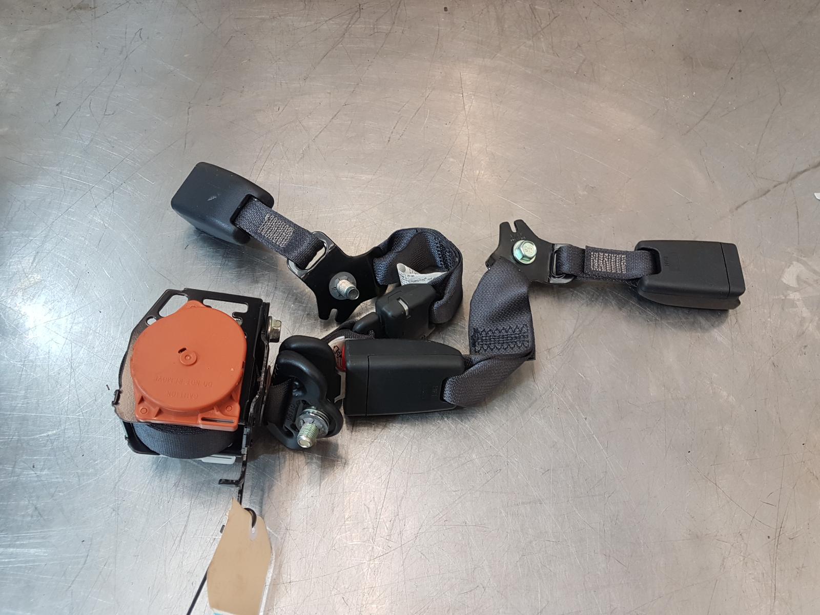 View Auto part Seatbelt/Stalk Subaru Impreza 2009