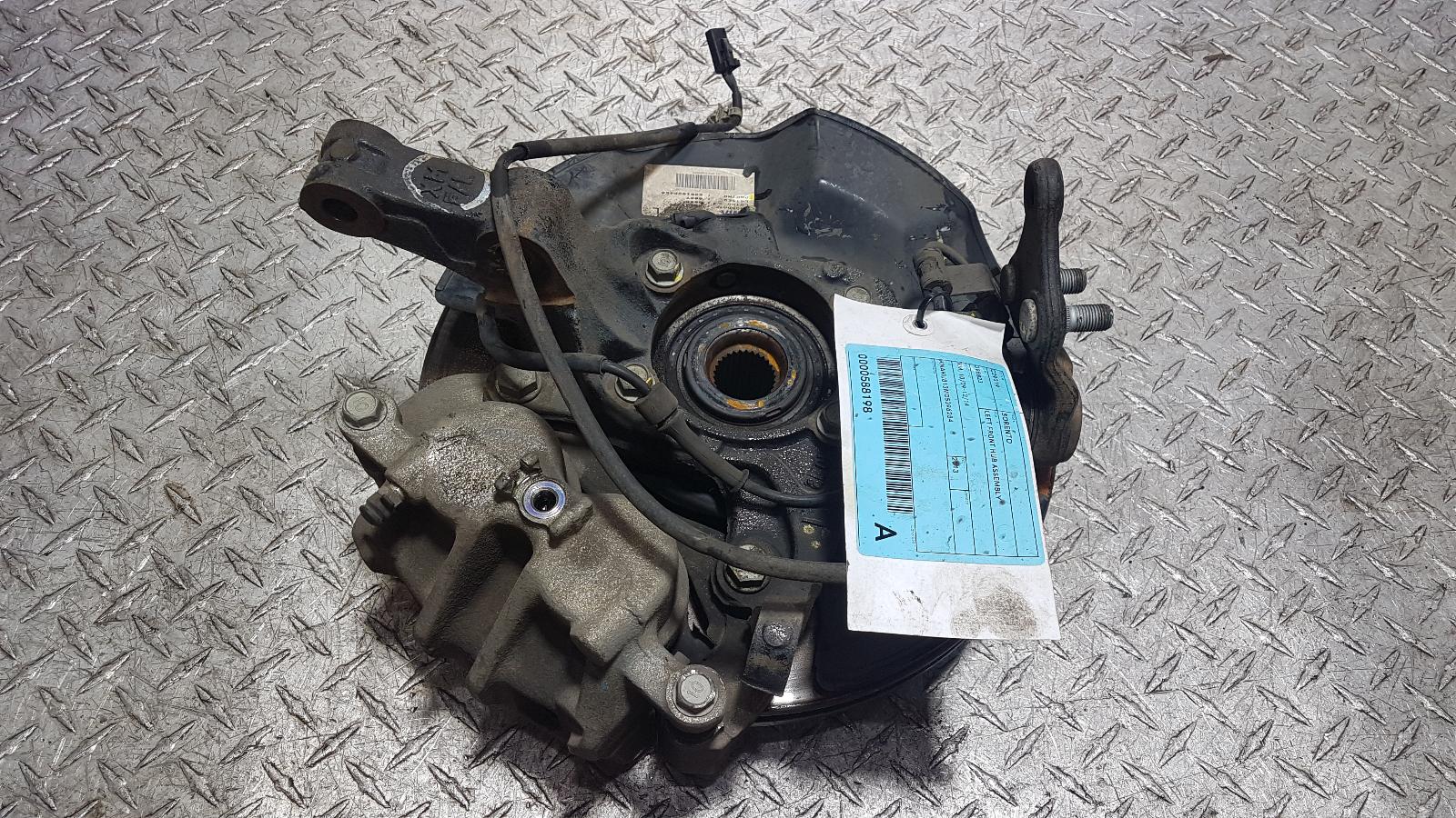 View Auto part Left Front Hub Assembly Kia Sorento 2013