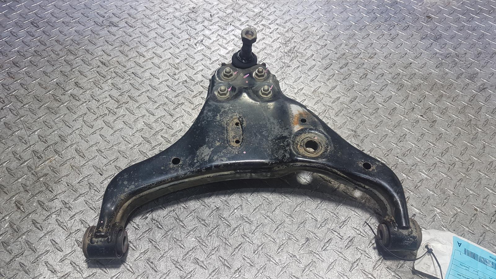 View Auto part Right Front Lower Control Arm Isuzu Dmax 2015