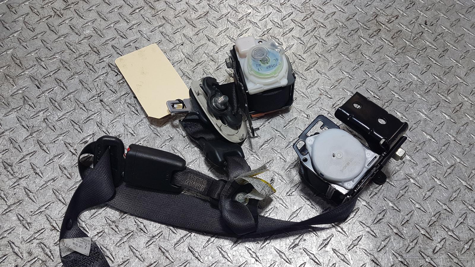 View Auto part Seatbelt/Stalk Subaru Impreza 2011