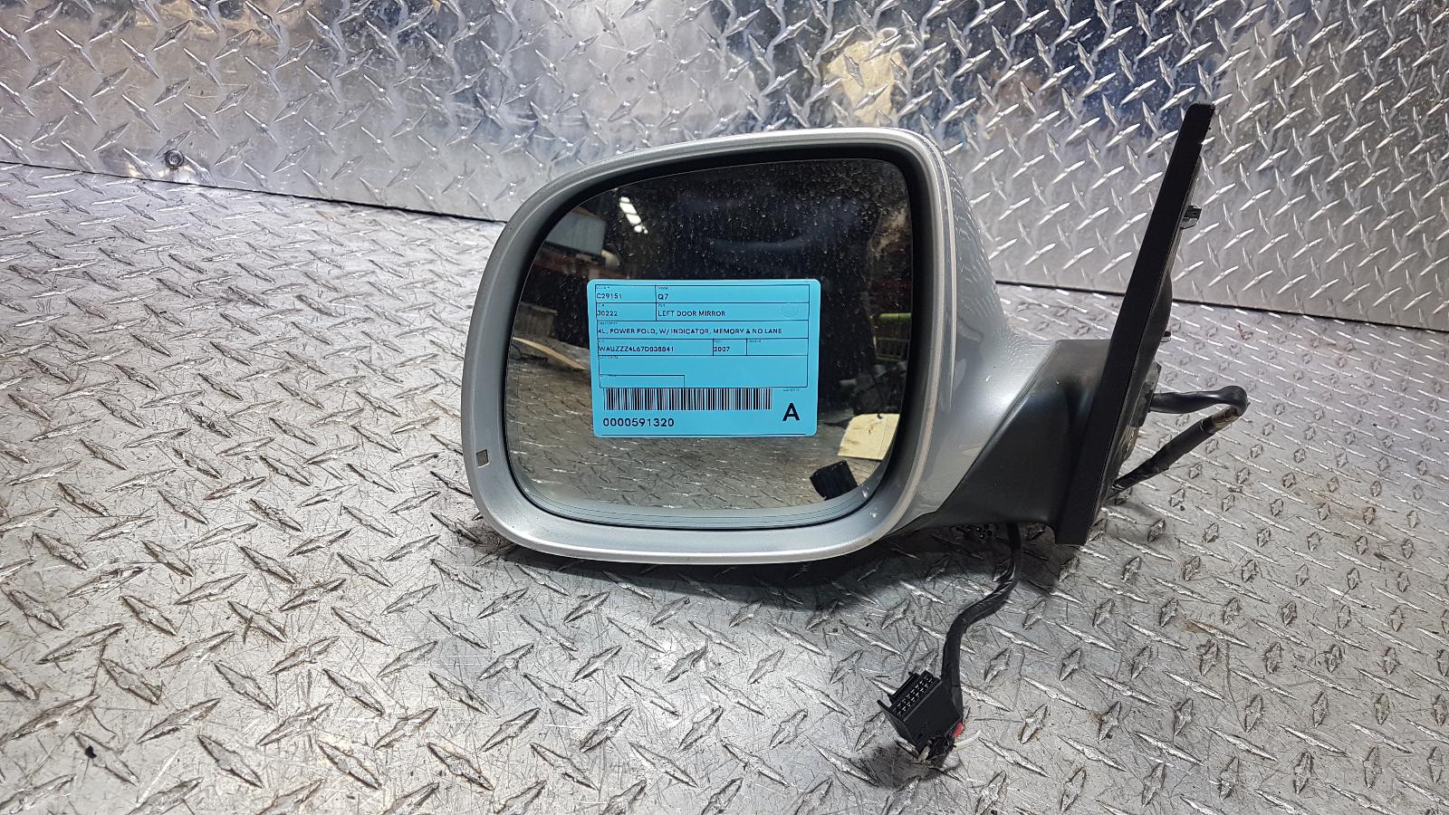View Auto part Left Door Mirror Audi Q7 2007
