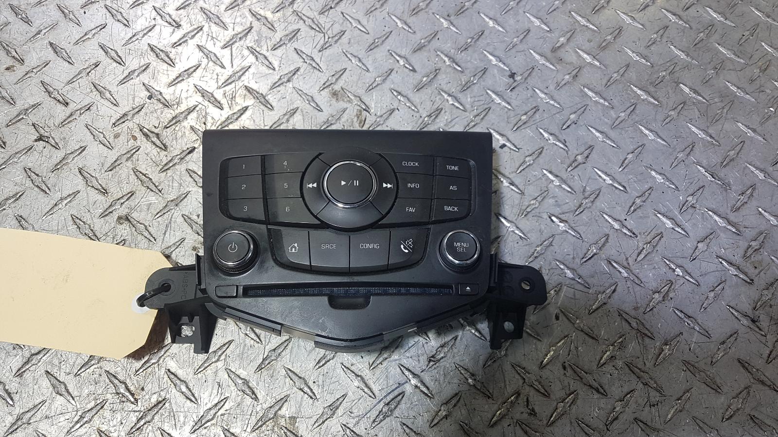 View Auto part Radio/Cd/Dvd/Sat/Tv Holden Cruze 2014