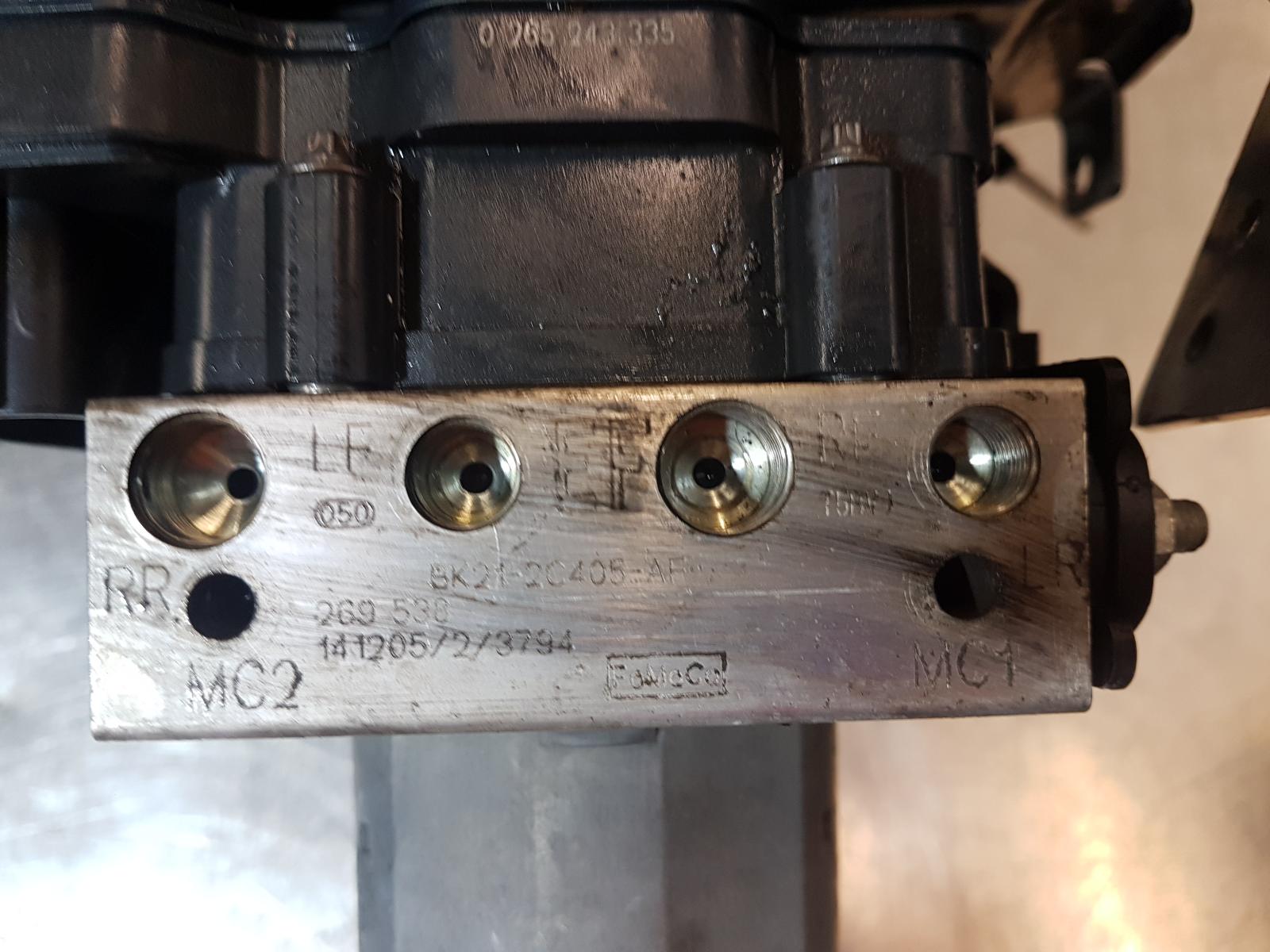 View Auto part Abs Pump/Modulator Ford Transit Custom 2015