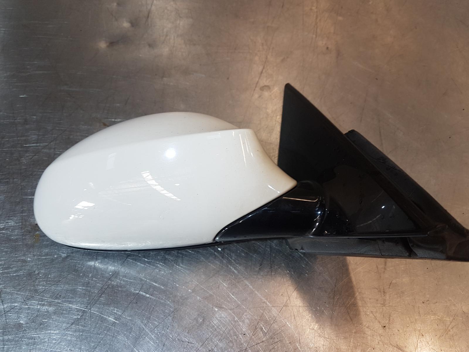 View Auto part Right Door Mirror Bmw 1 Series 2008