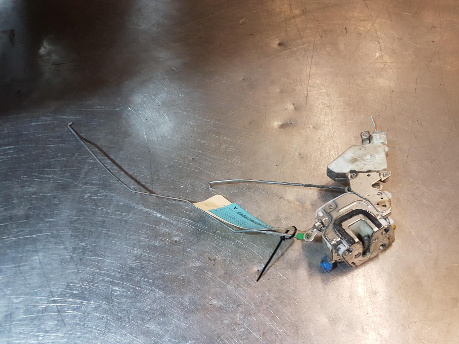 View Auto part Door/Boot/Gate Lock Nissan Navara 2013