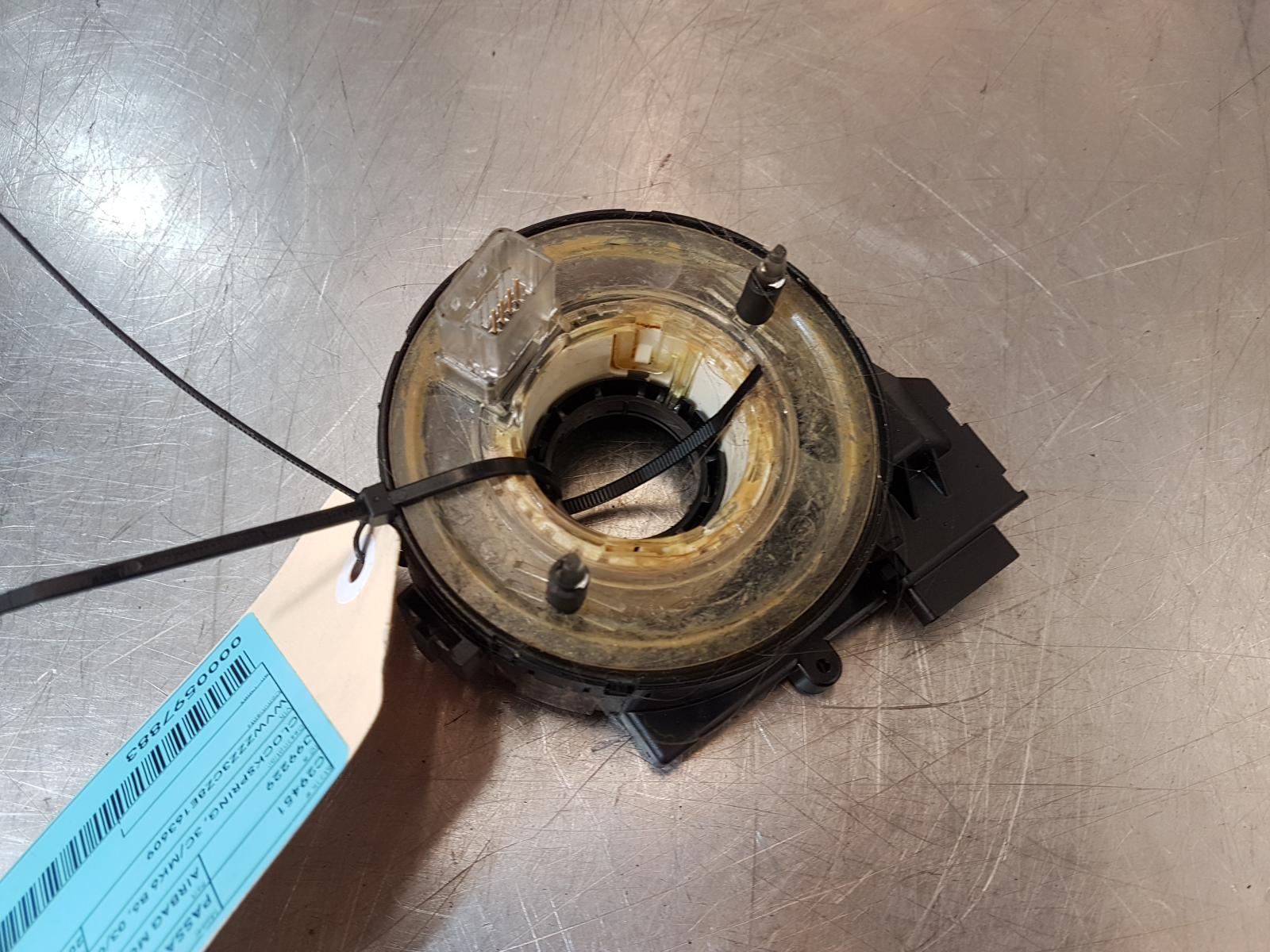 View Auto part Airbag Module/Sensor Volkswagen Passat 2008