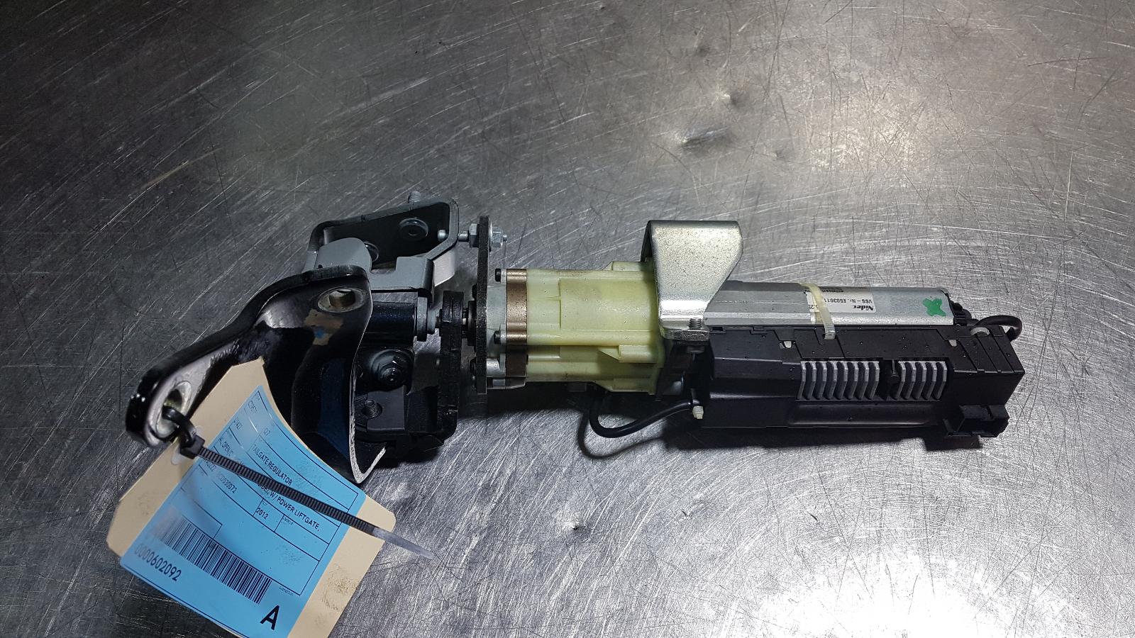 View Auto part Hatch Strut Audi Q7 2012