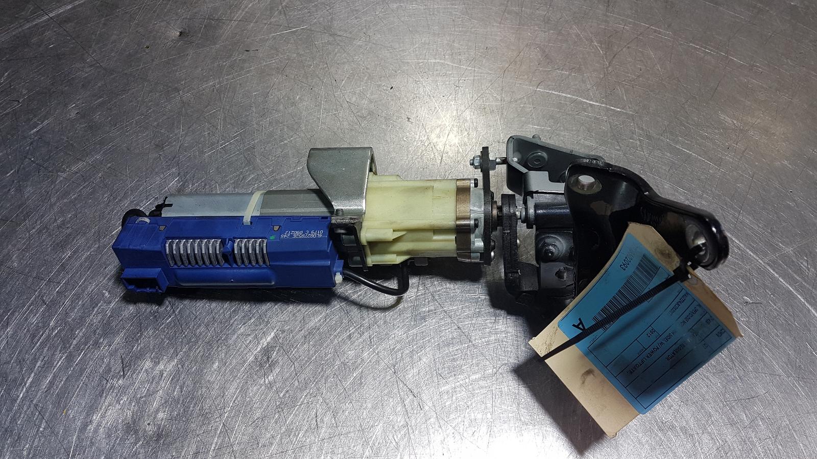 View Auto part Hatch Strut Audi Q7 2012