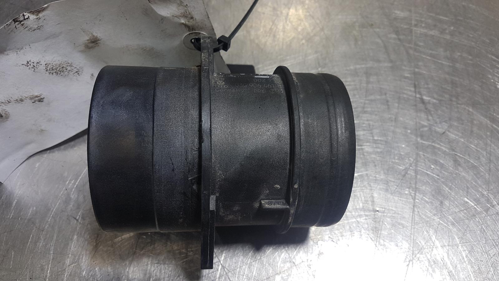 View Auto part Air Flow Meter Volkswagen Transporter 2007