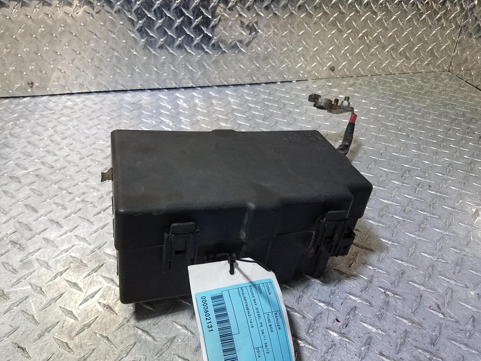 View Auto part Fuse Box Ford Ranger 2014