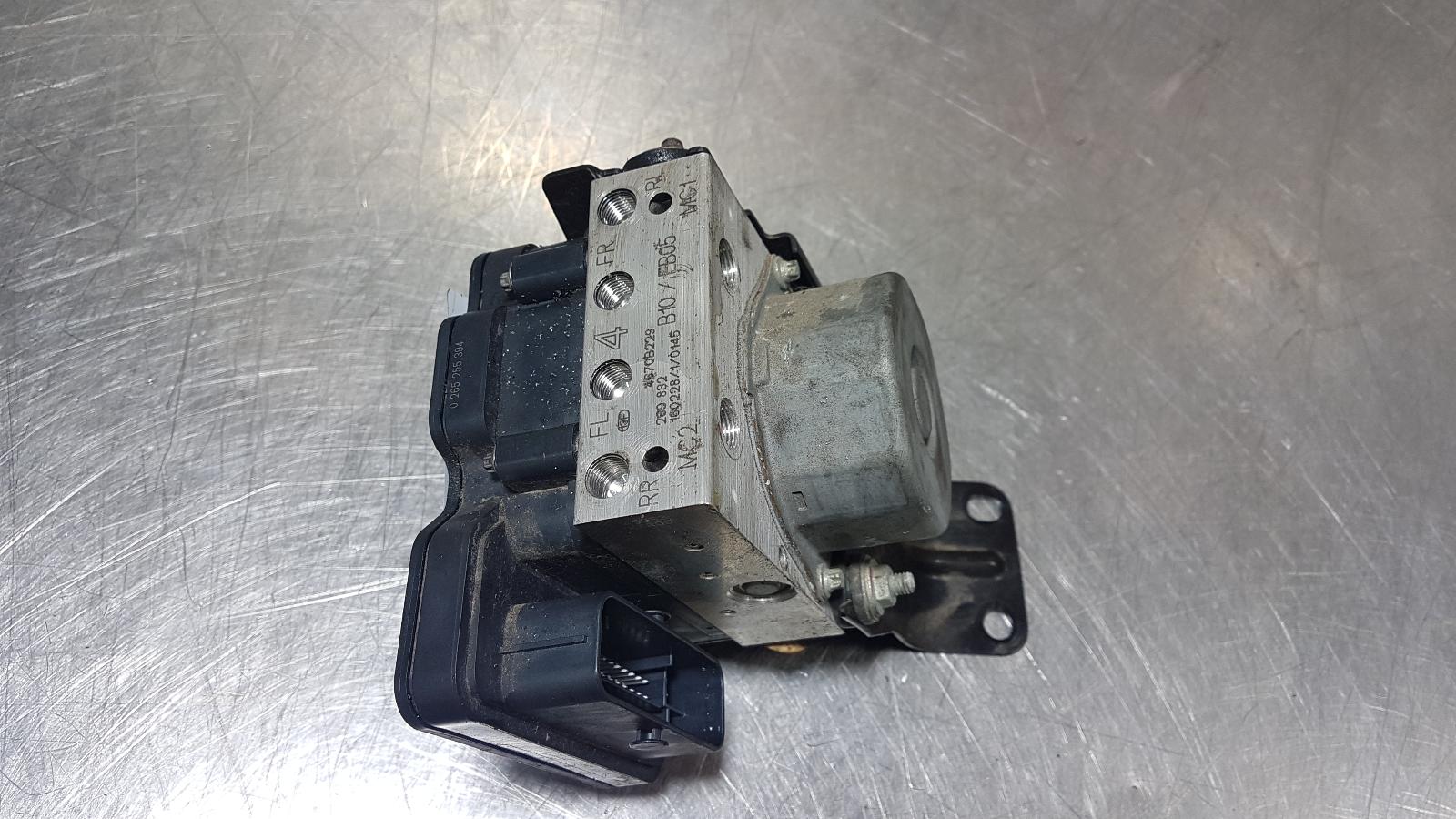 View Auto part Abs Pump/Modulator Mitsubishi Mirage 2016
