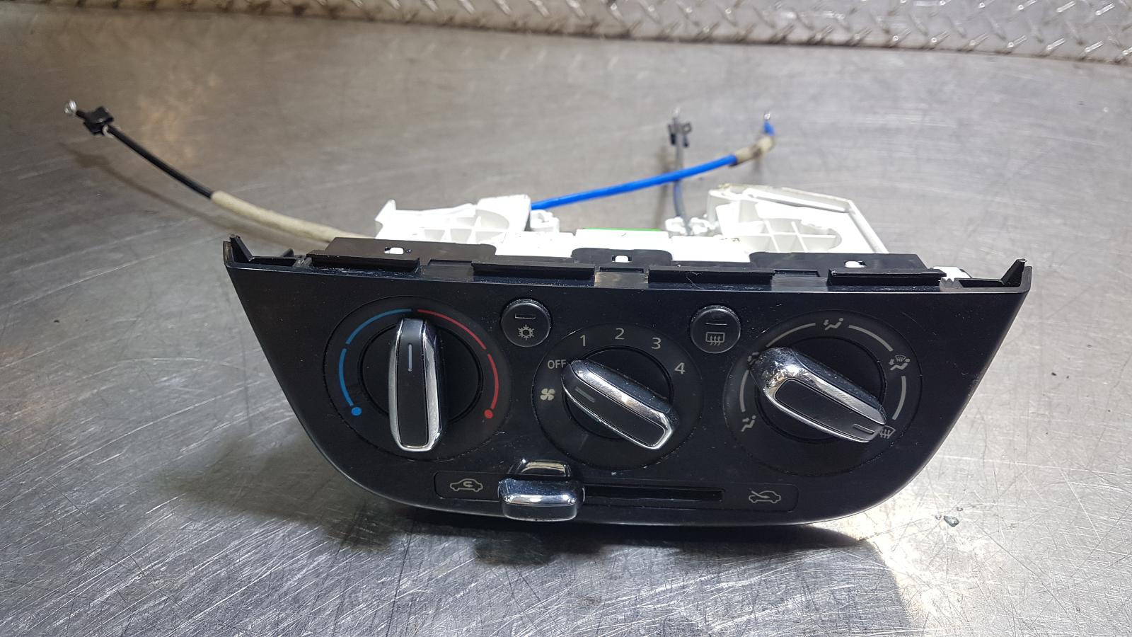 View Auto part Heater/Ac Controls Mitsubishi Mirage 2016