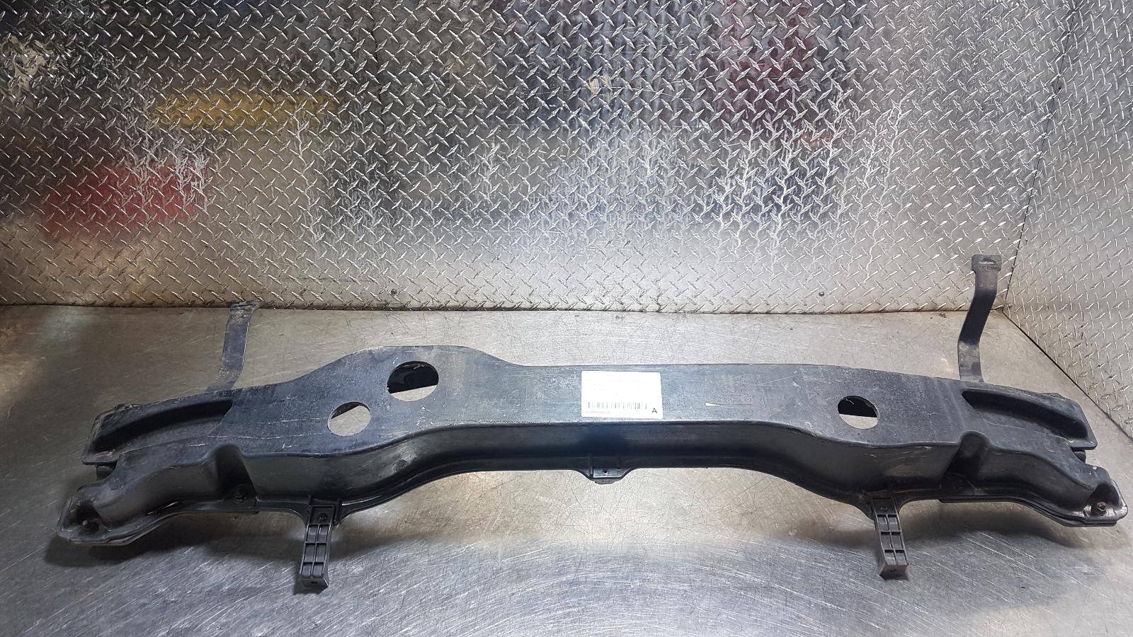 View Auto part R/Bar Bracket/Reinfo Kia Cerato 2011