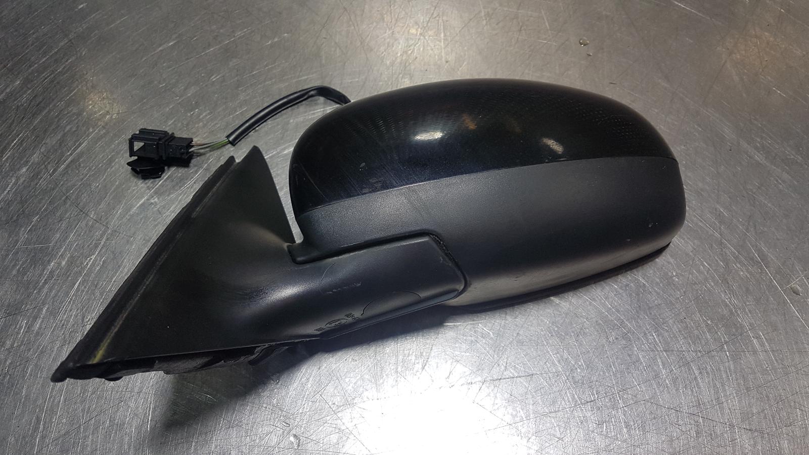 View Auto part Left Door Mirror Skoda Fabia 2013