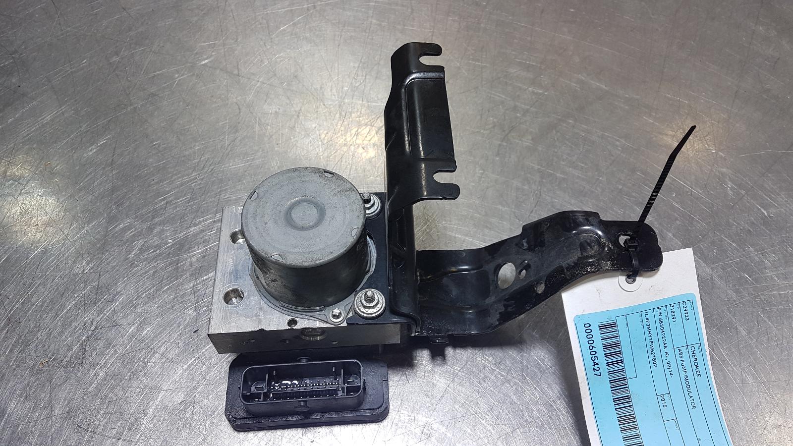 View Auto part Abs Pump/Modulator Jeep Cherokee 2015