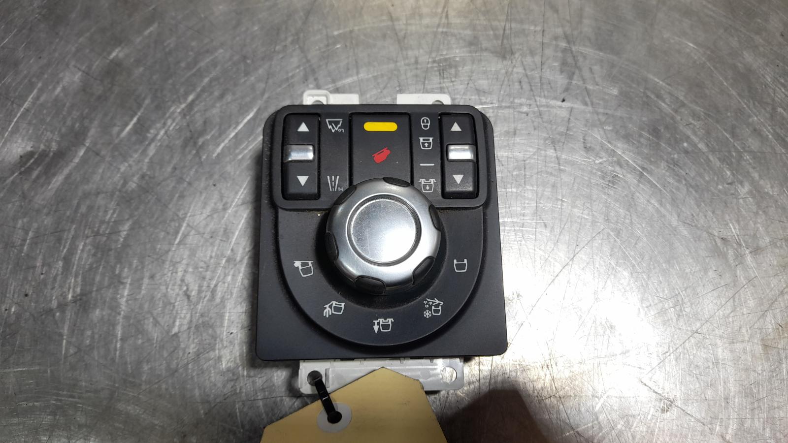 View Auto part Combination Switch Land Rover Discovery 2011