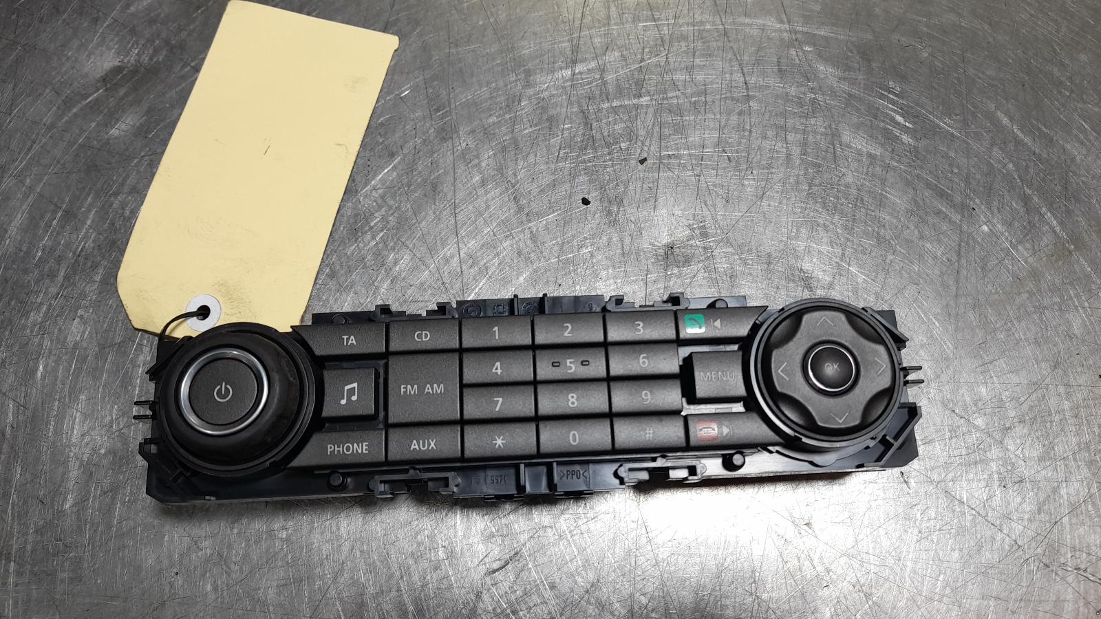 View Auto part Radio/Cd/Dvd/Sat/Tv Land Rover Discovery 2011