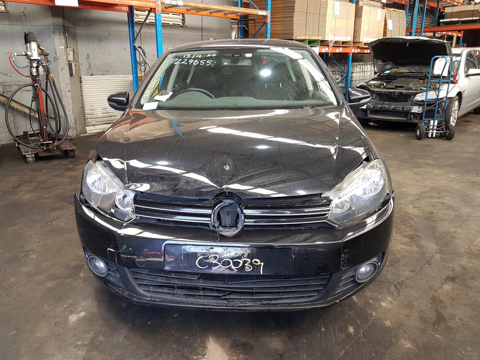 View Auto part Trans/Gearbox Volkswagen Golf 2010
