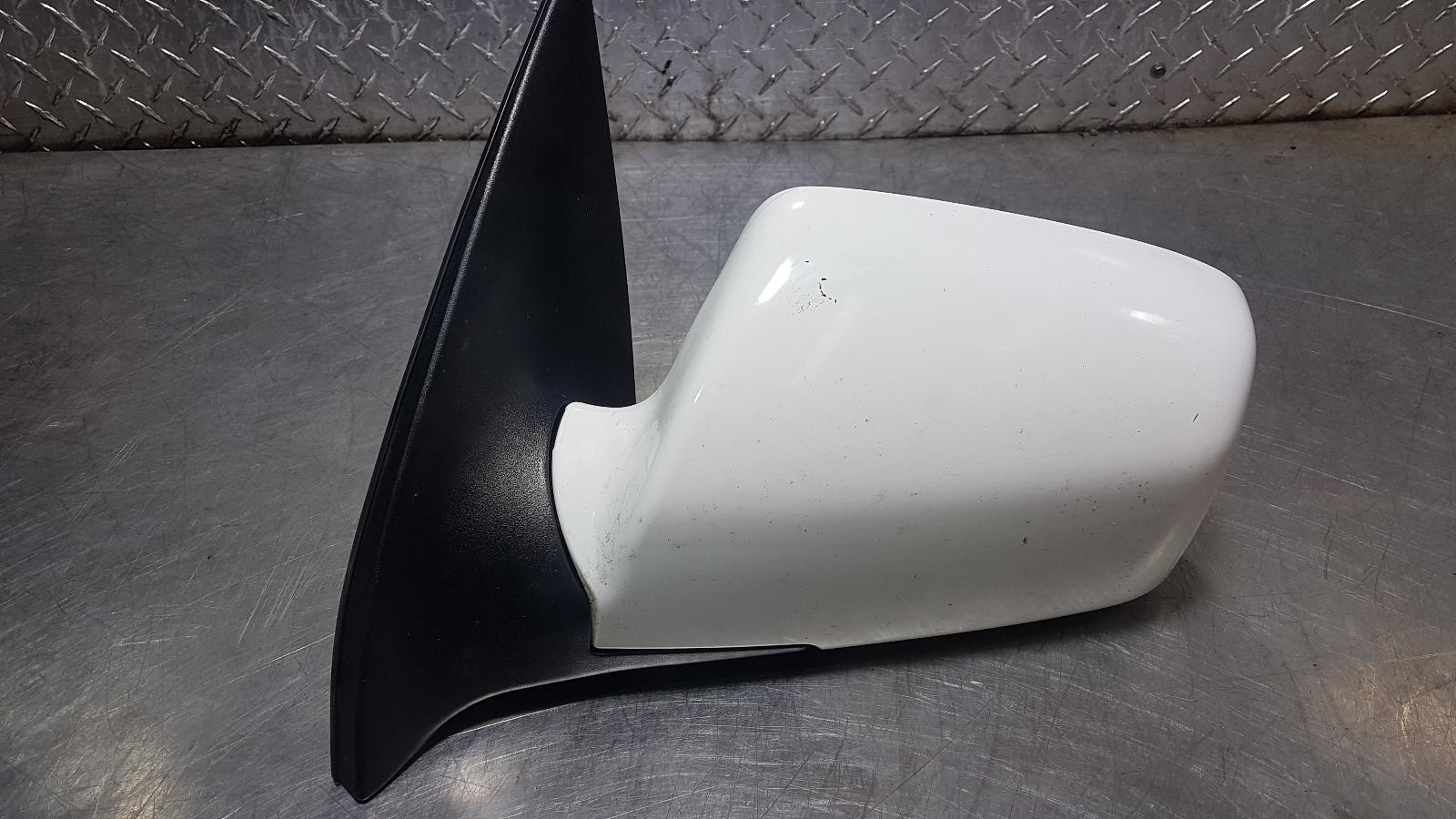 View Auto part Left Door Mirror Kia Sportage 2007
