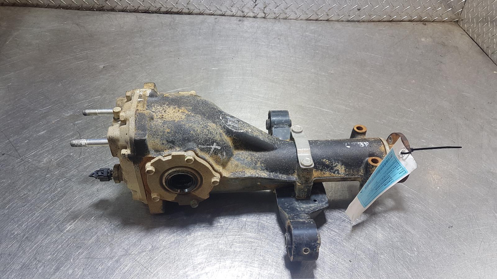 View Auto part Differential Centre Subaru Forester 2013