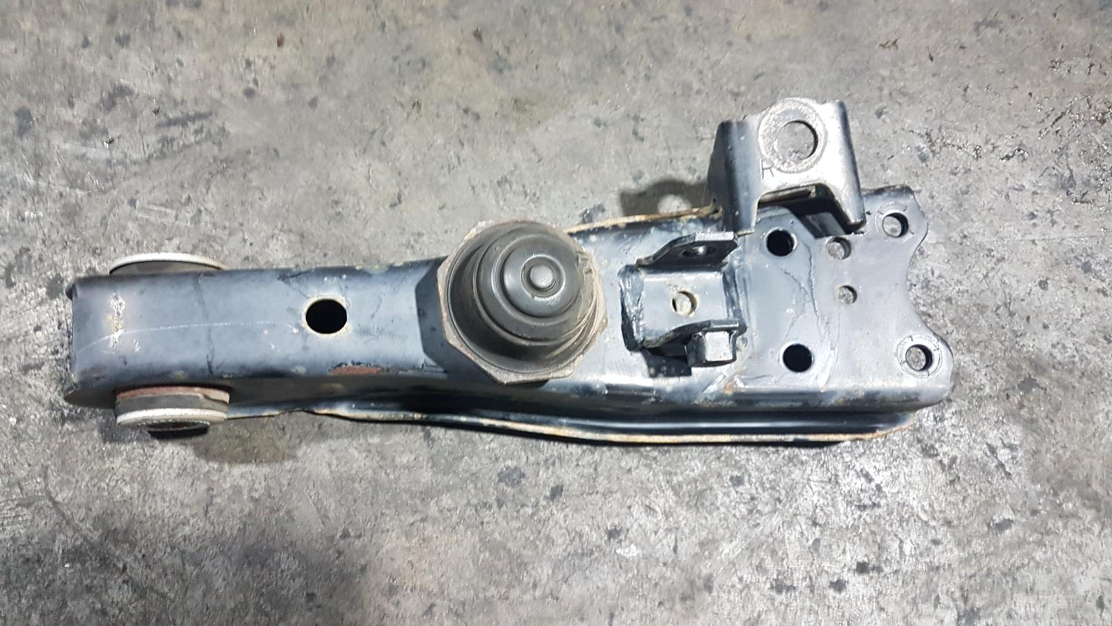 View Auto part Right Front Lower Control Arm Toyota Hiace 2017