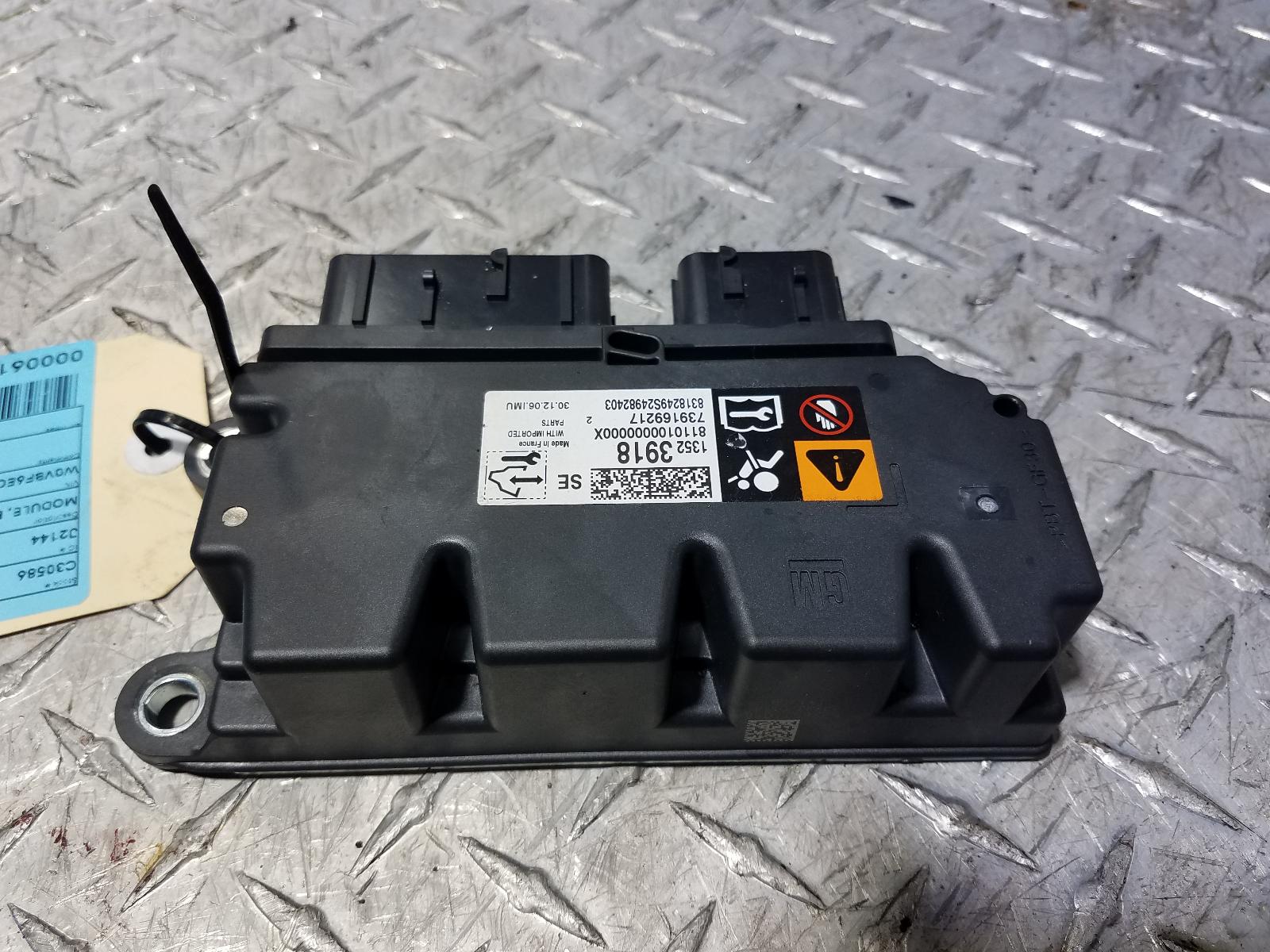 View Auto part Airbag Module/Sensor Holden Astra 2019