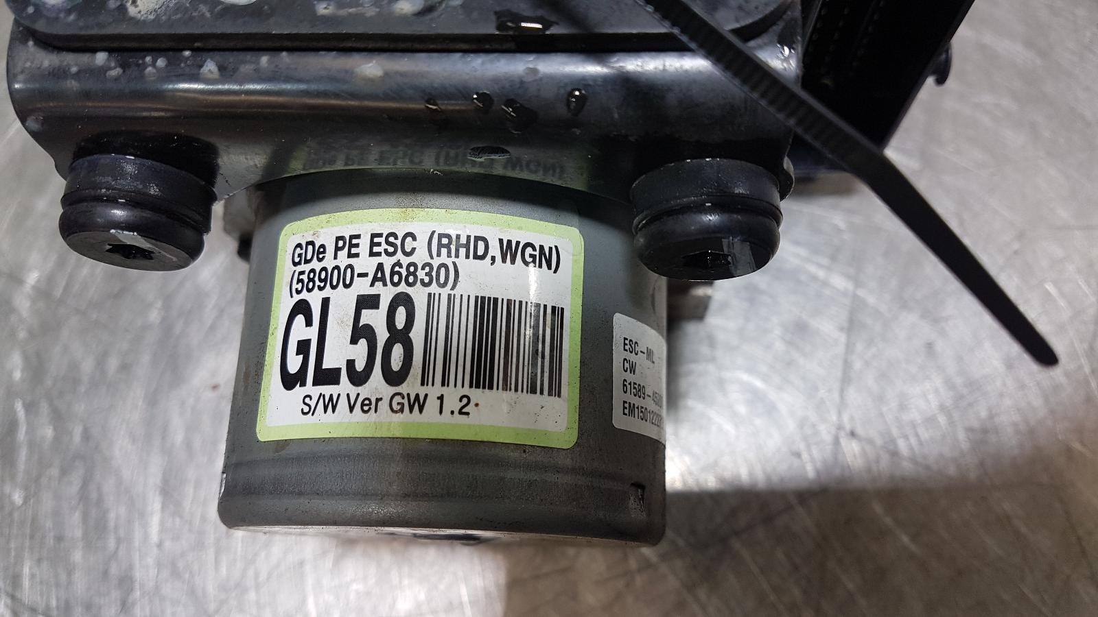 View Auto part Abs Pump/Modulator Hyundai I30 2015