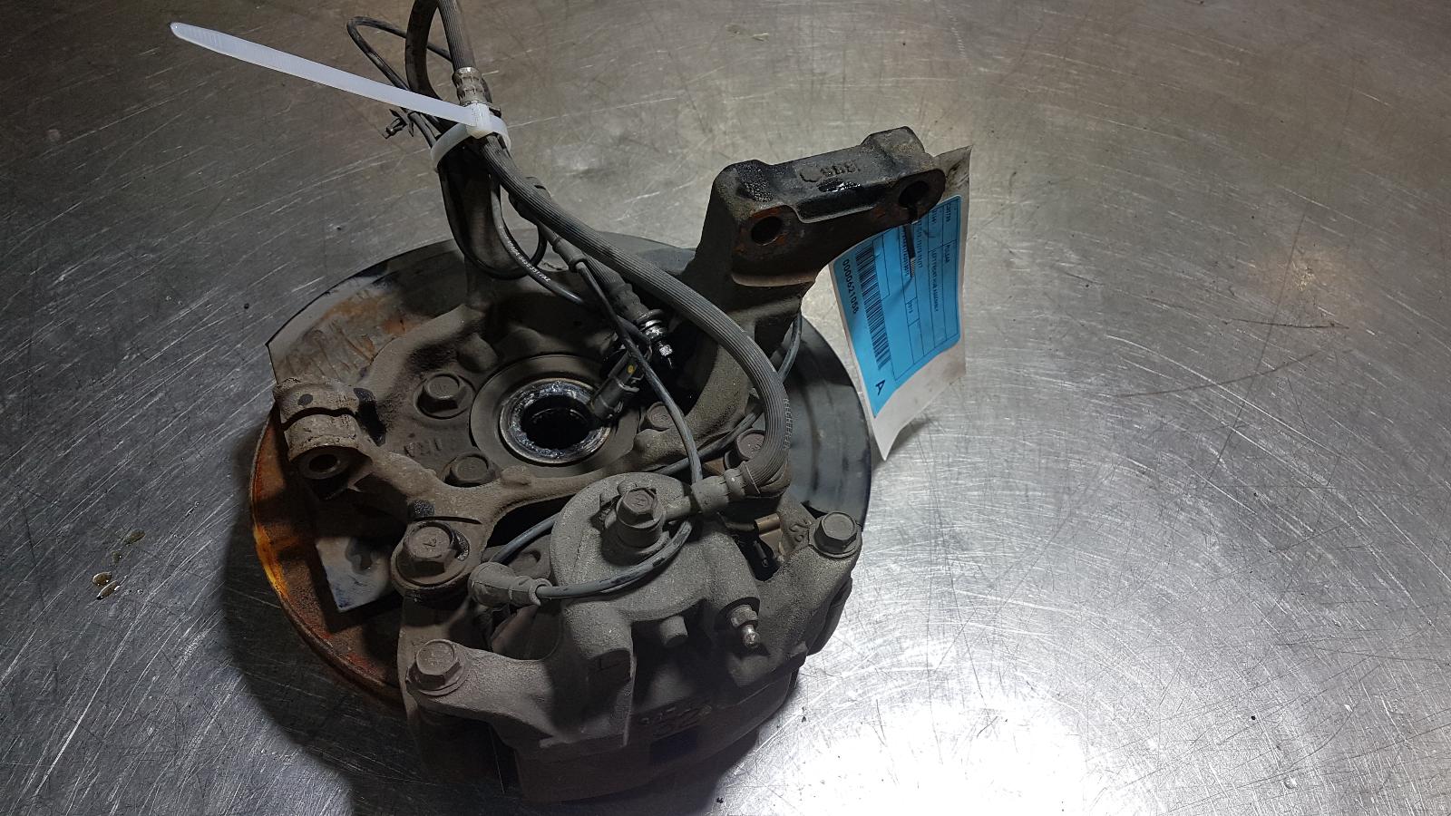 View Auto part Left Front Hub Assembly Nissan Pulsar 2013