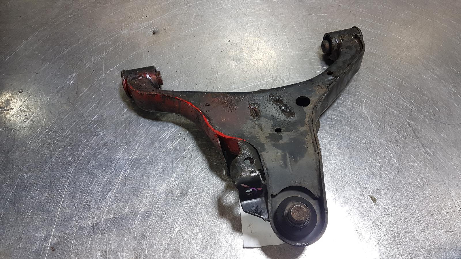 View Auto part Right Front Lower Control Arm Nissan Navara 2018