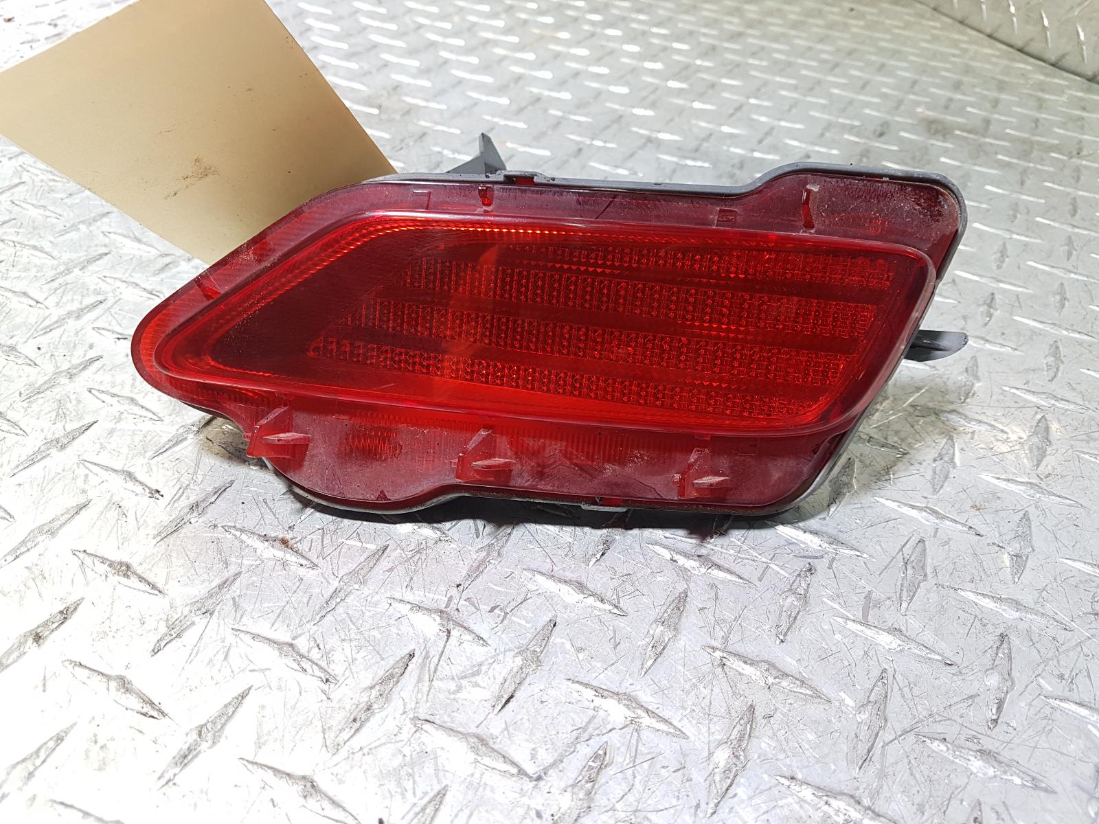 View Auto part Right Taillight Toyota Rav4 2015
