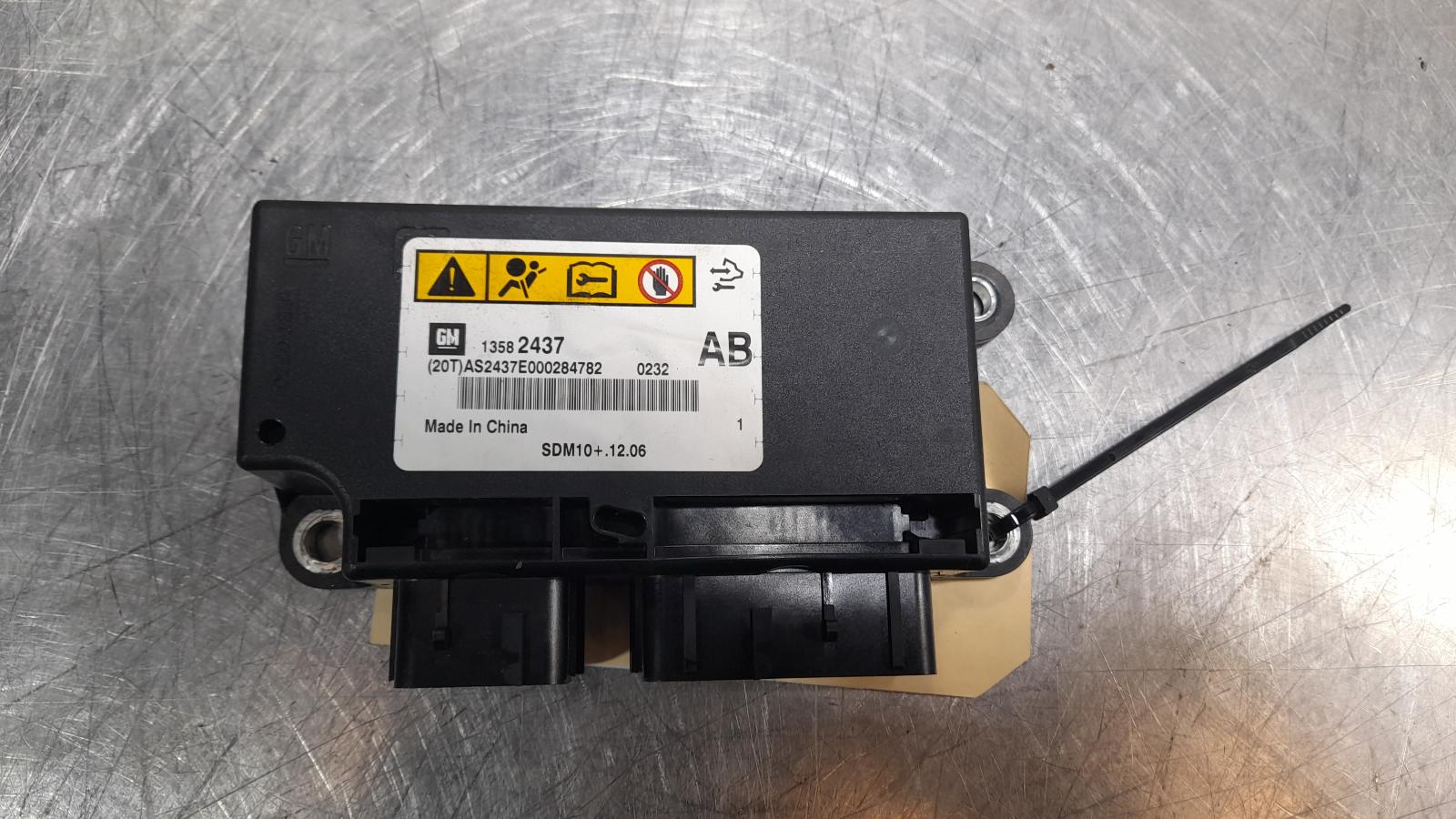 View Auto part Airbag Module/Sensor Holden Cruze 2013