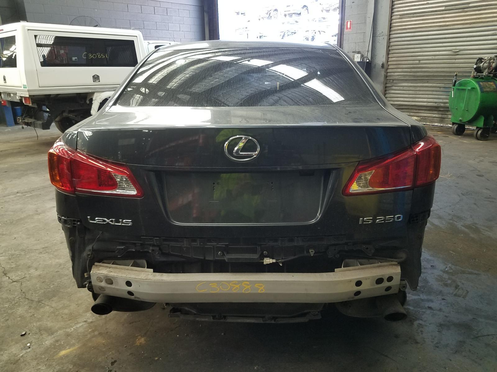 View Auto part Bootlid/Tailgate Lexus Is250/is250c 2009