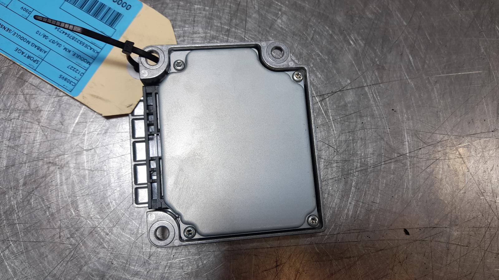 View Auto part Airbag Module/Sensor Kia Sportage 2009