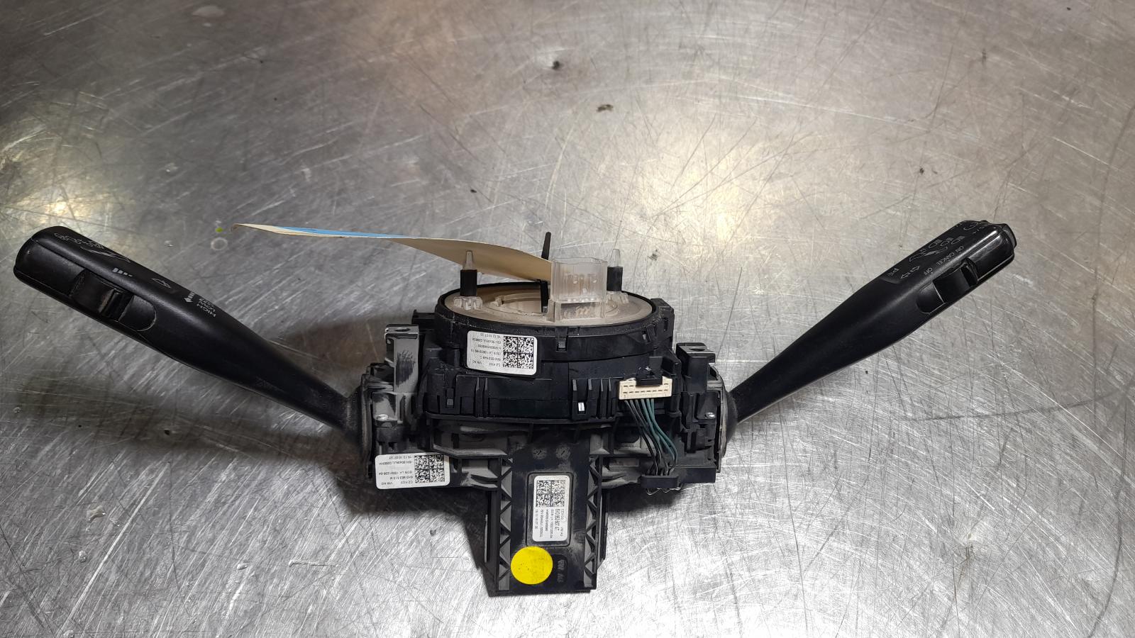 View Auto part Airbag Module/Sensor Volkswagen Caddy 2012