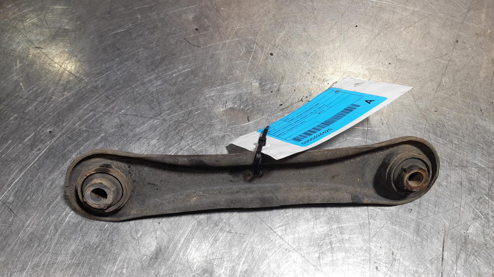 View Auto part Right Rear Trailing Arm Mitsubishi Asx 2016