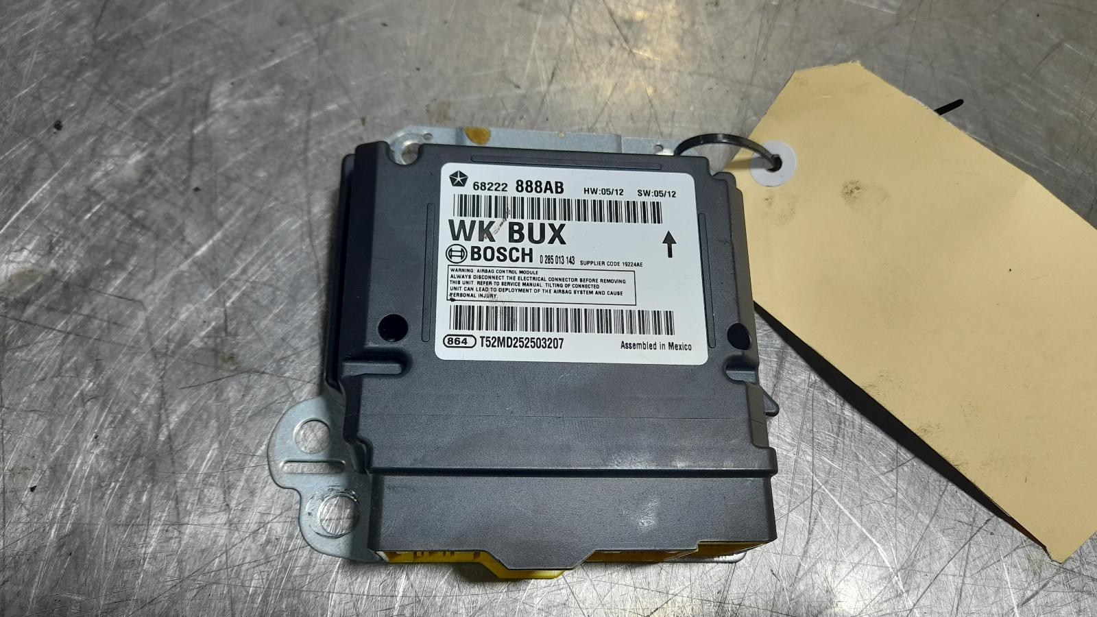 View Auto part Airbag Module/Sensor Jeep Grandcherokee 2016