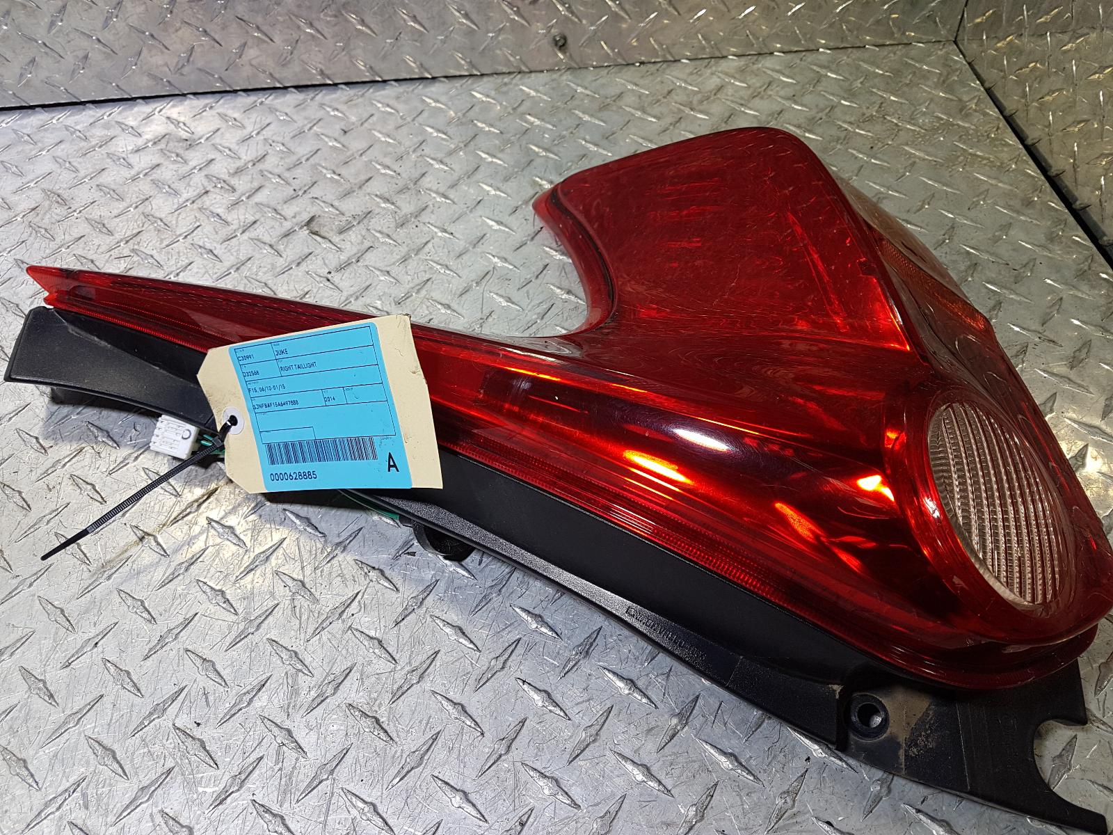 View Auto part Right Taillight Nissan Juke 2014