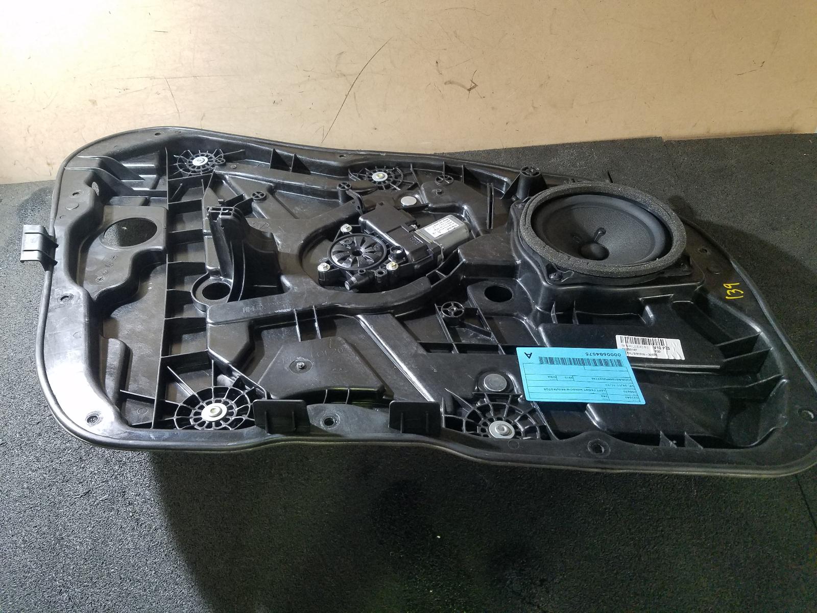 View Auto part Left Front Window Reg/Motor Hyundai I40 2015