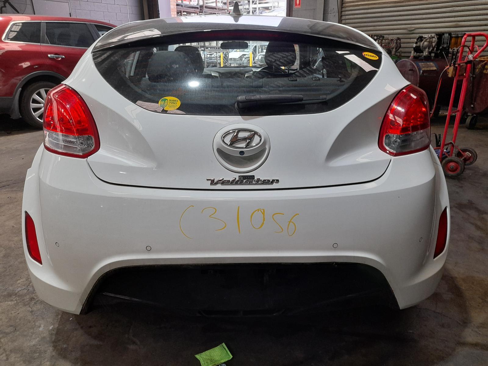 View Auto part Bootlid/Tailgate Hyundai Veloster 2013