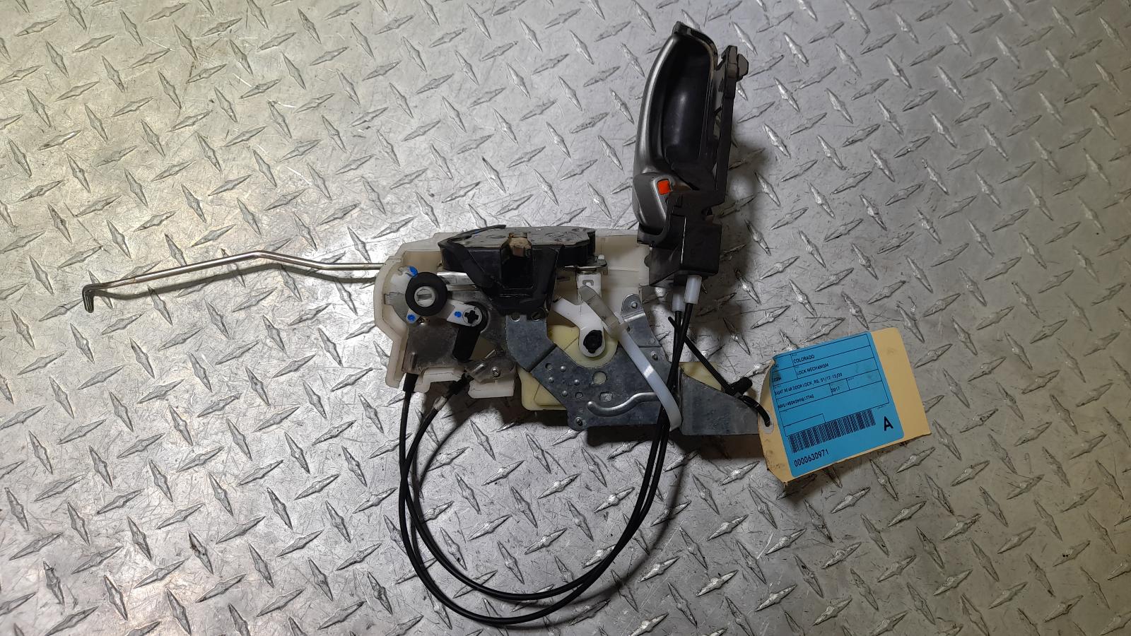 View Auto part Door/Boot/Gate Lock Holden Colorado 2017