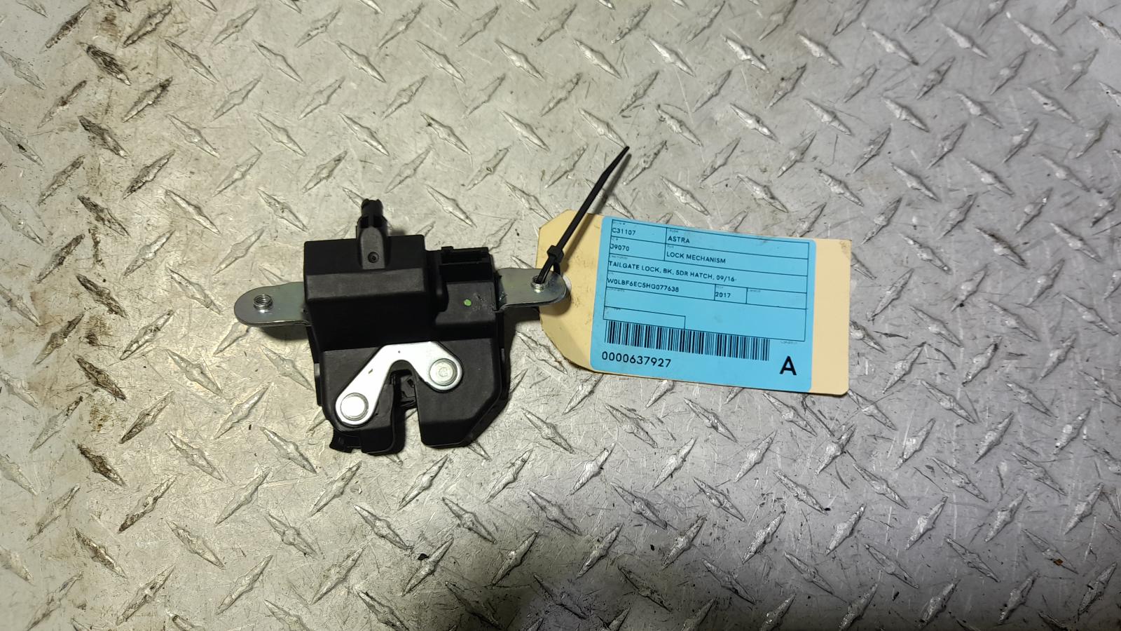 View Auto part Door/Boot/Gate Lock Holden Astra 2017