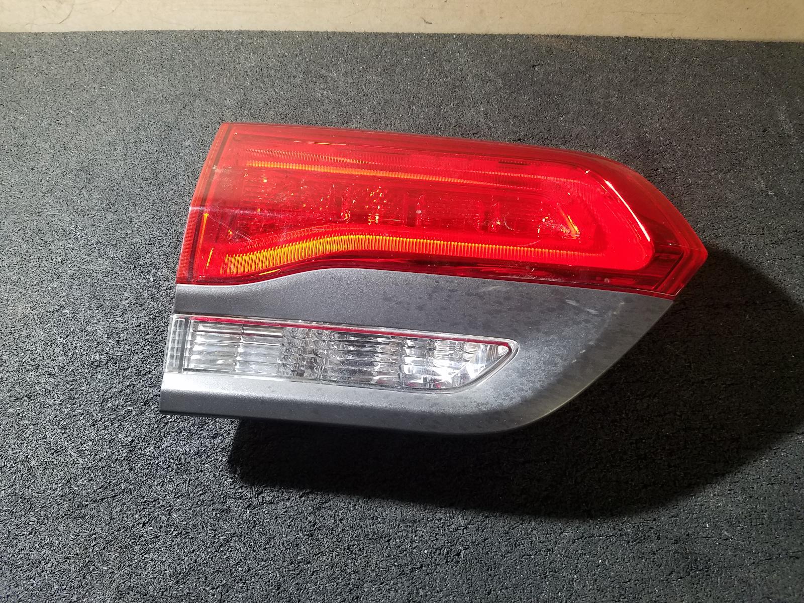 View Auto part Rear Garnish Jeep Grandcherokee 2014