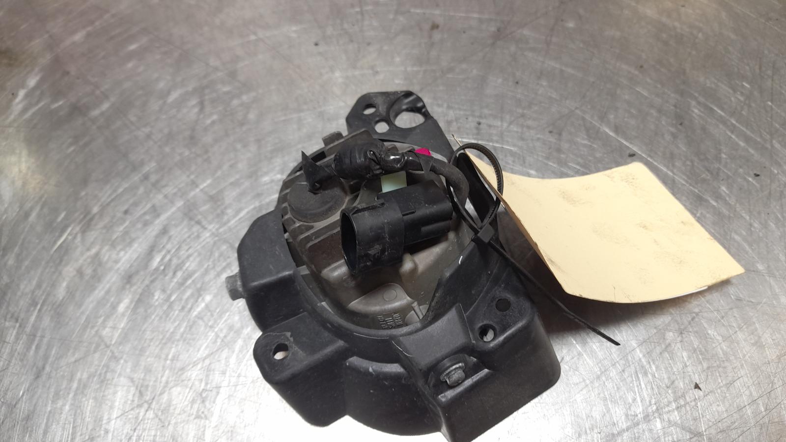 2015 Mazda 3 Left Indicator/Fog/Side View Auto part Left Indicator/Fog/Side Mazda 3 2015